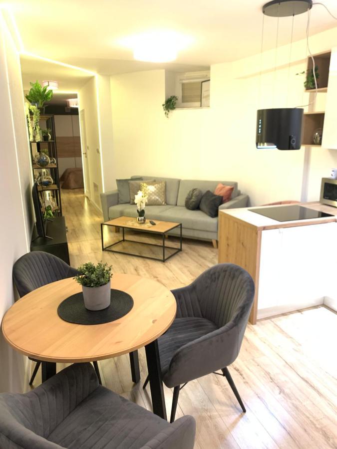Moderno Apartament Kraków Eksteriør billede